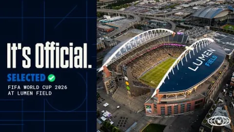 莎莎迟到合影逗乐Coco，欢乐瞬间引爆全场！